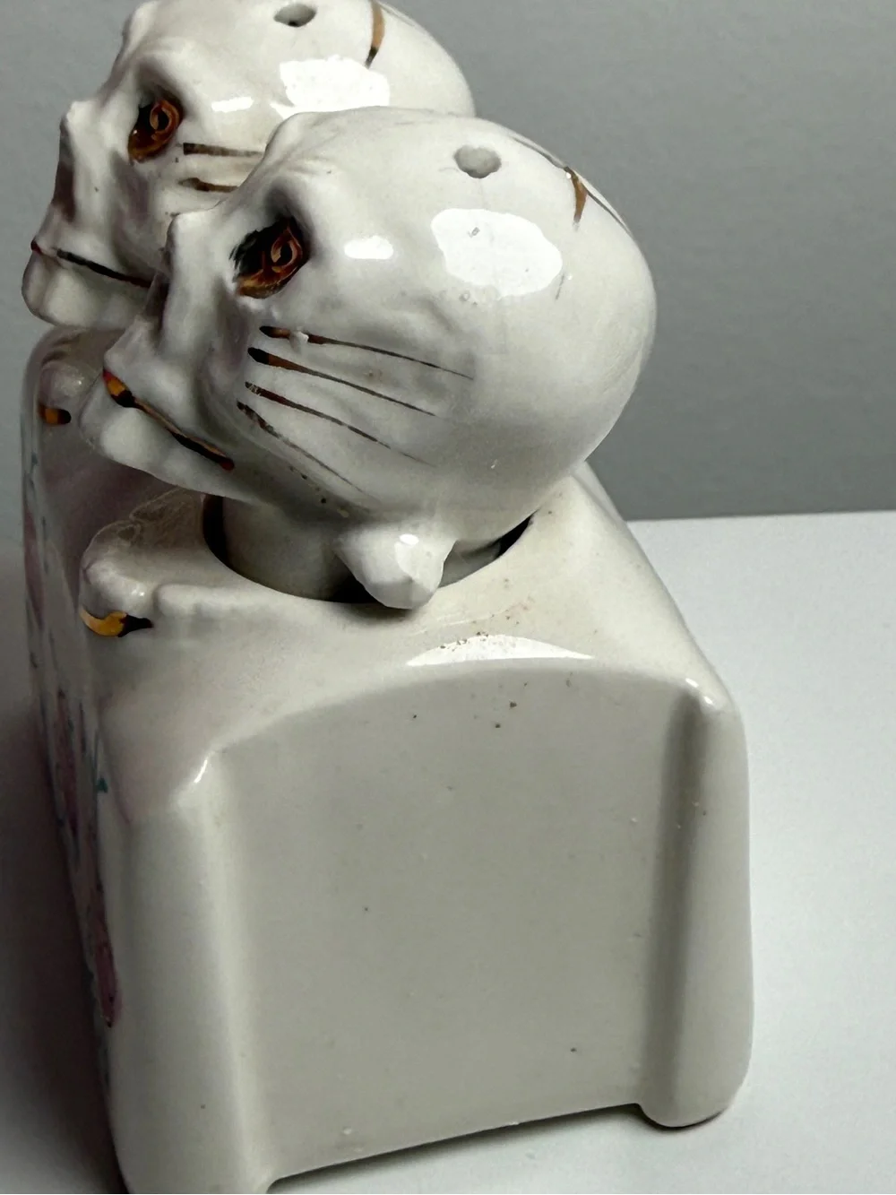 N/A decorative ceramic